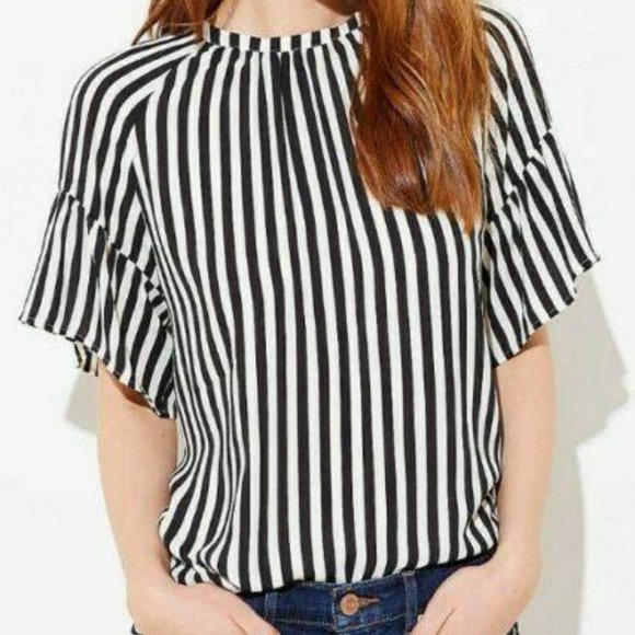 LOFT Tops - LOFT Ruffle Short Sleeve Black and White Striped Tie Back Blouse Size S